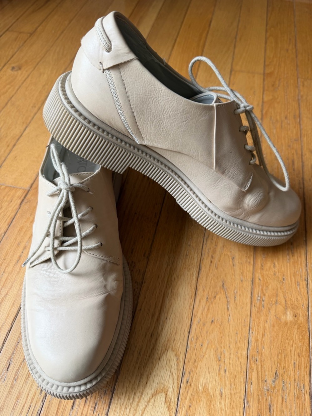 SARTO By Franco Sarto Beige Lace-Up Derby Shoes